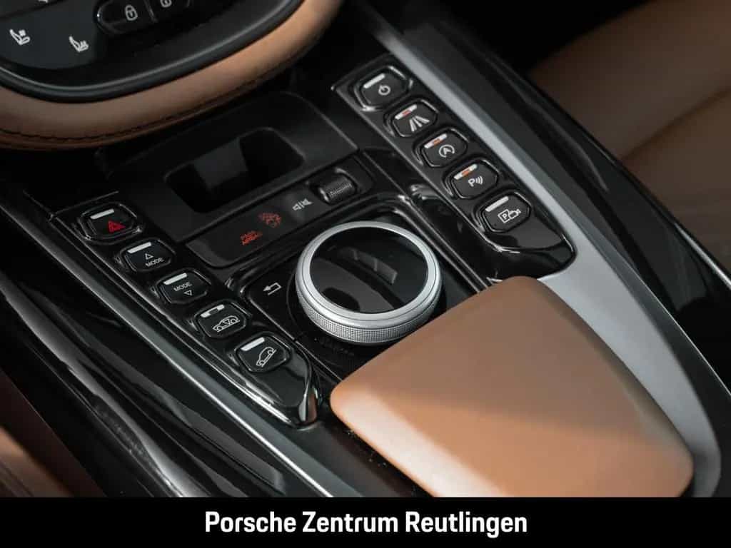 Aston Martin DBX V8 4.0 360-Kamera Sitzbelüftung Sattelbraun 05/2022-photo-23