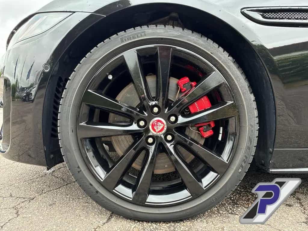 Jaguar XE R-Dynamic Black AWD Navi Leder Soundsystem Me 01/2022-photo-19