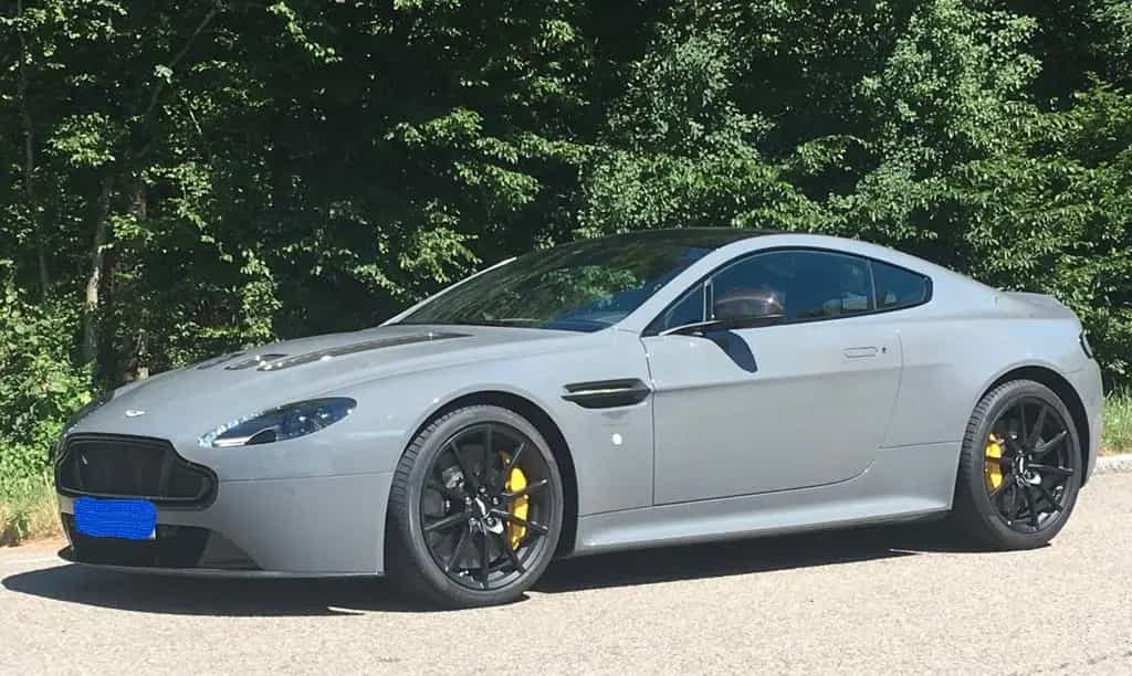 Aston Martin V12 Vantage S - Facelift - letzter Sauger 03/2016-photo-2