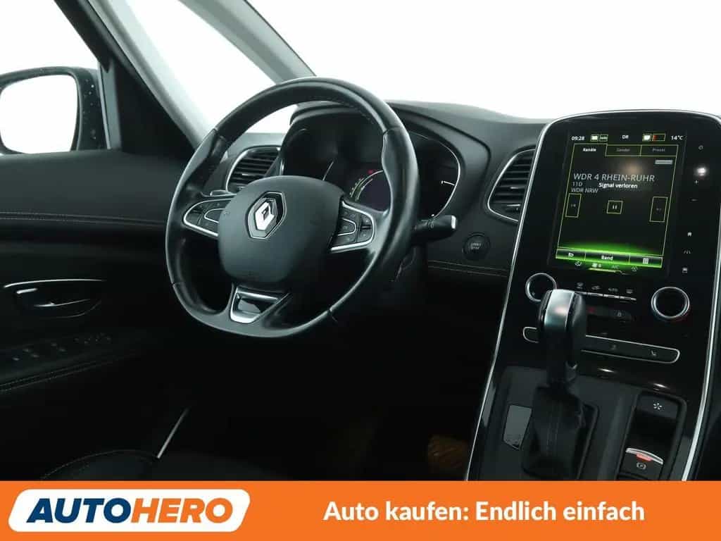 Renault Scenic 1.3 TCe Energy BOSE-Edition *NAV*TEMP*PDC 07/2018-photo-12