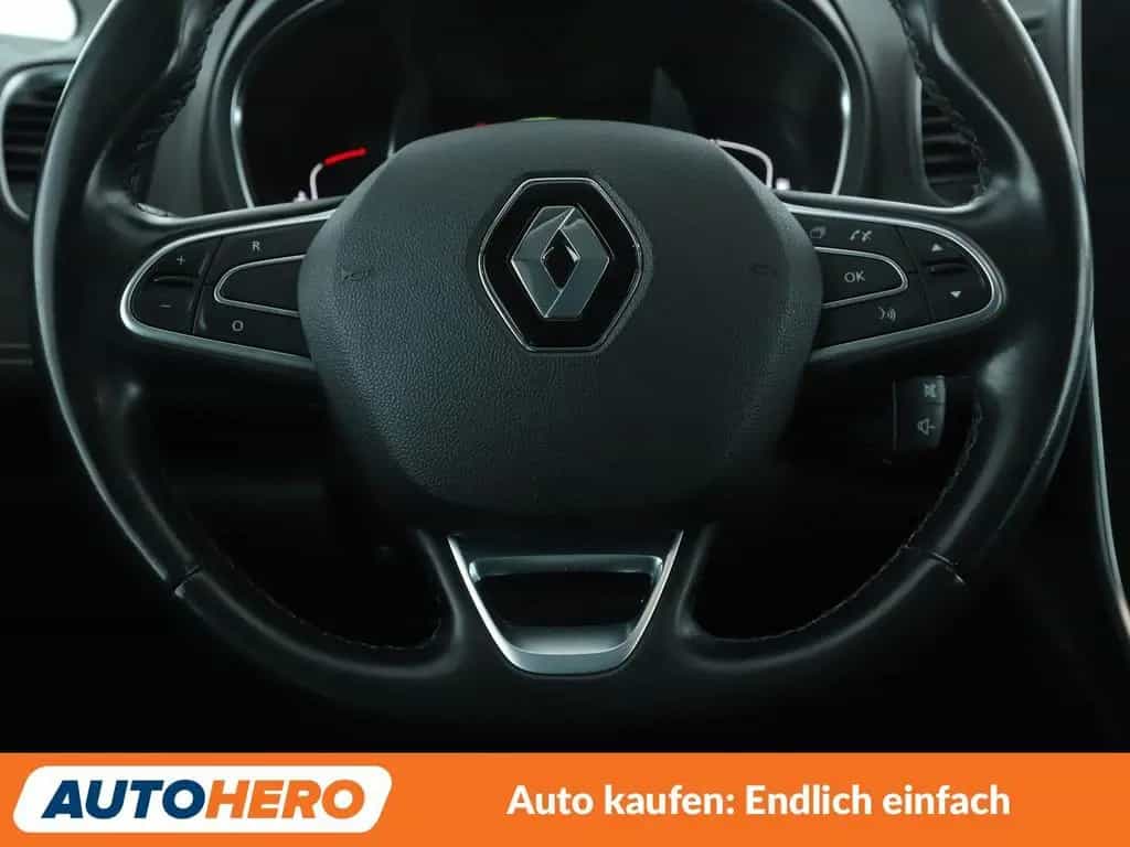 Renault Scenic 1.3 TCe Energy BOSE-Edition *NAV*TEMP*PDC 07/2018-photo-18