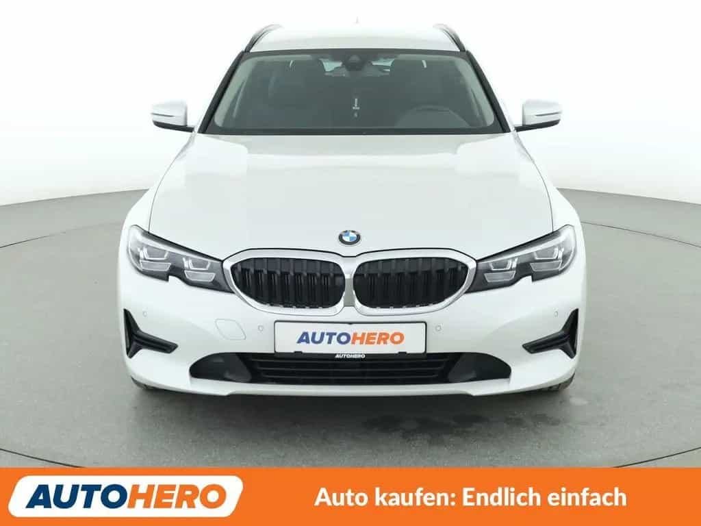 BMW 318 d Advantage Aut.*NAVI*LED*TEMPO*CAM*PDC*SHZ* 05/2021-photo-8