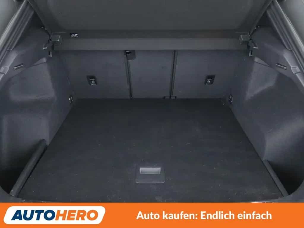 Audi Q3 35 TDI Advanced Aut.*NAVI*LED*TEMPO*CAM*PDC*SHZ* 04/2022-photo-17