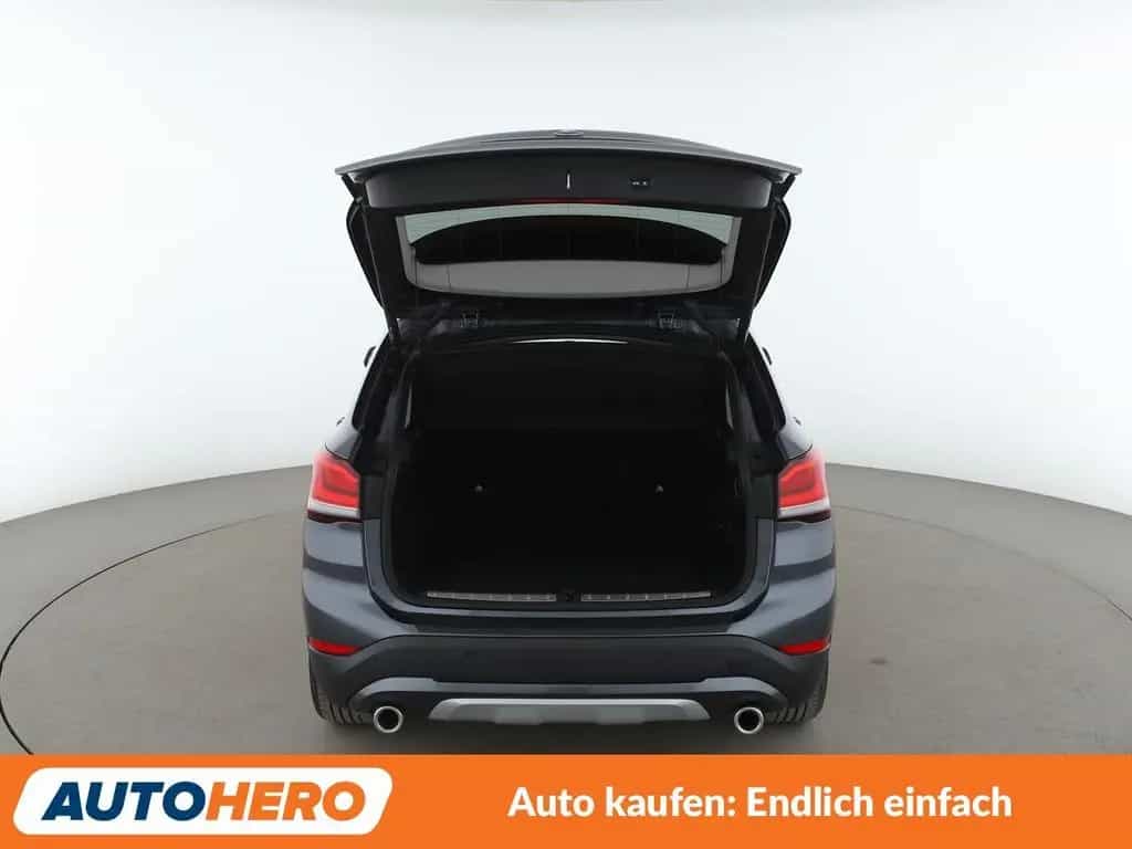 BMW X1 xDrive 20d xLine Aut.*PANO*ACC*LED*NAVI*PDC* 07/2021-photo-16