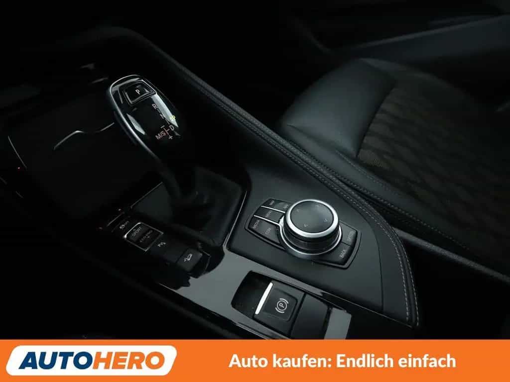 BMW X1 xDrive 20d xLine Aut.*PANO*ACC*LED*NAVI*PDC* 07/2021-photo-23