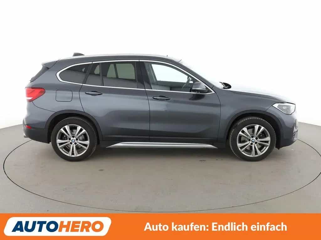 BMW X1 xDrive 20d xLine Aut.*PANO*ACC*LED*NAVI*PDC* 07/2021-photo-6