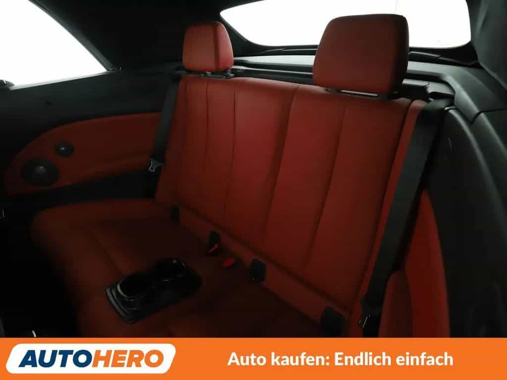 BMW M235 2er M235i Aut.*NAVI*BI-XENON*TEMPO*CAM*PDC*SHZ* 06/2016-photo-13
