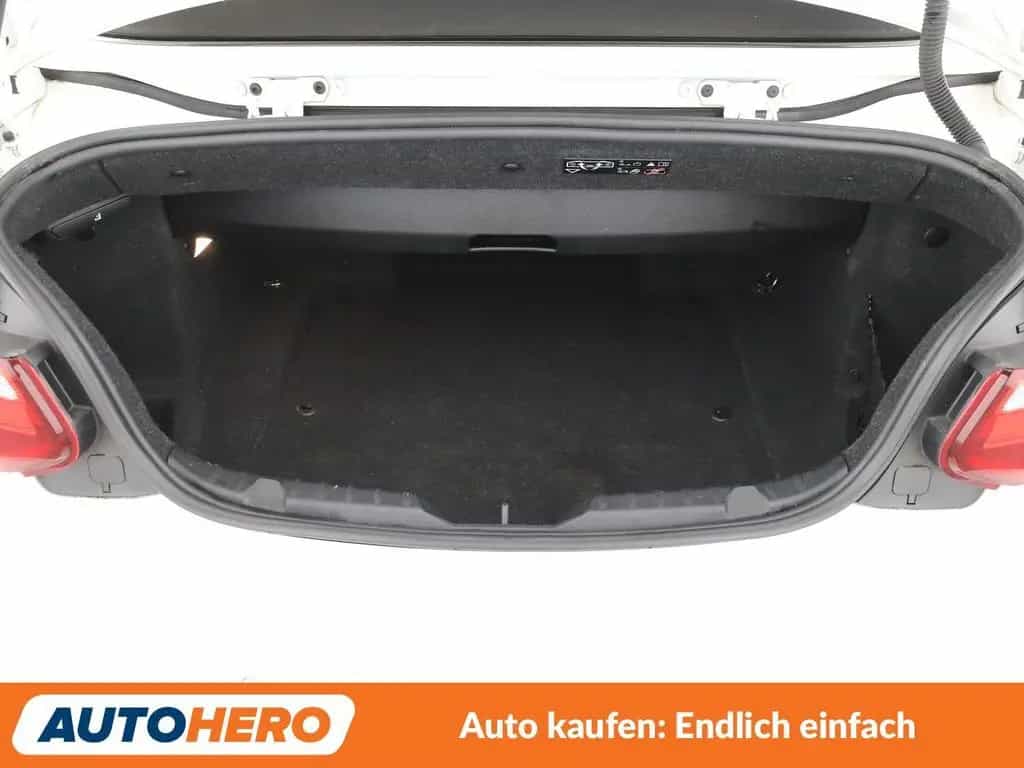BMW M235 2er M235i Aut.*NAVI*BI-XENON*TEMPO*CAM*PDC*SHZ* 06/2016-photo-17