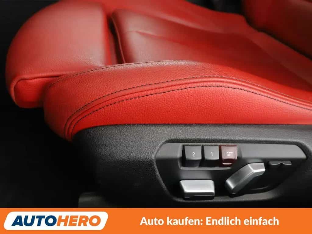 BMW M235 2er M235i Aut.*NAVI*BI-XENON*TEMPO*CAM*PDC*SHZ* 06/2016-photo-32