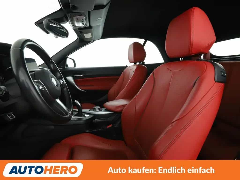 BMW M235 2er M235i Aut.*NAVI*BI-XENON*TEMPO*CAM*PDC*SHZ* 06/2016-photo-9