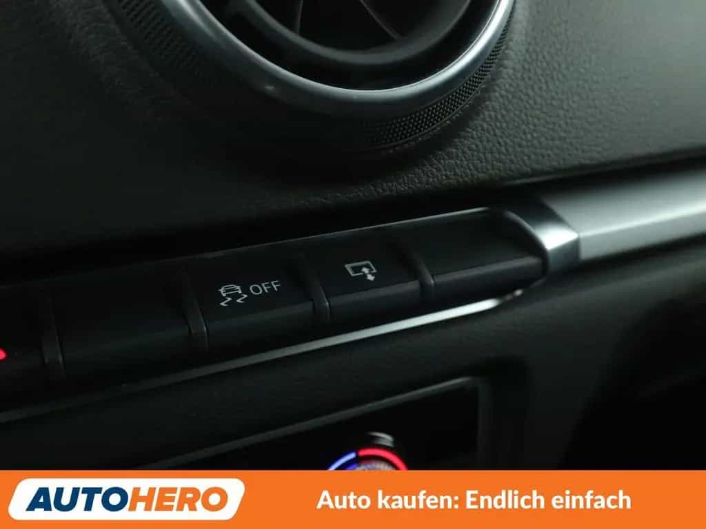 Audi A3 Limousine 1.4 TFSI Attraction*NAVI*XENON*PDC* 05/2016-photo-25