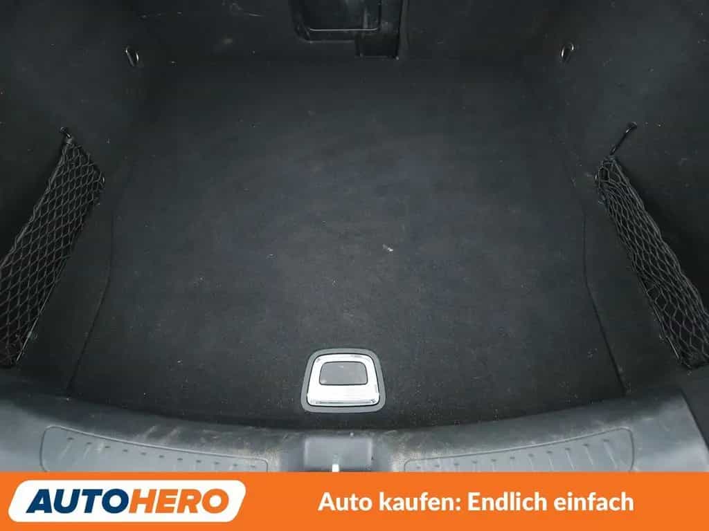 Mercedes-Benz CLA 220 Shooting Brake 4Matic Urban Aut.*NAVI* 10/2018-photo-17