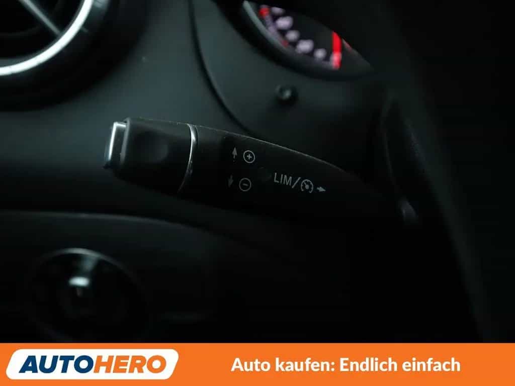 Mercedes-Benz CLA 220 Shooting Brake 4Matic Urban Aut.*NAVI* 10/2018-photo-26