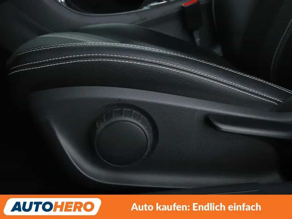 Mercedes-Benz CLA 220 Shooting Brake 4Matic Urban Aut.*NAVI* 10/2018-photo-28