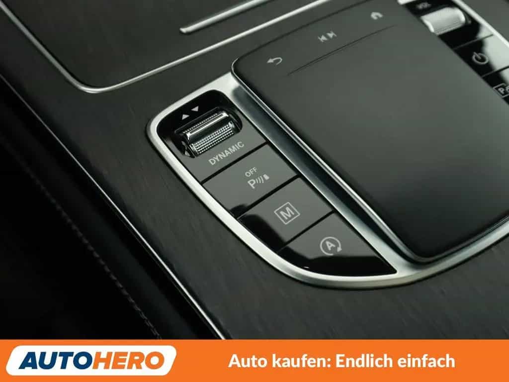 Mercedes-Benz GLC 200 GLC-Klasse GLC 200 Mild-Hybrid 4Matic AMG Line 08/2019-photo-27