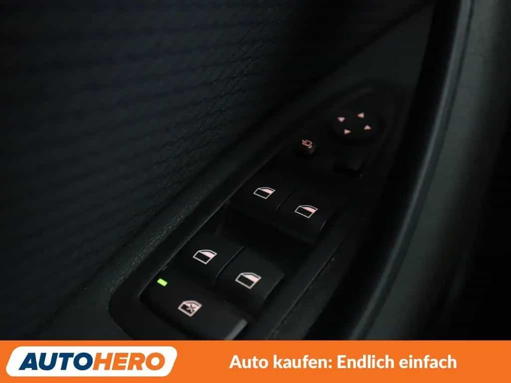BMW X1 xDrive 20i M Sport Aut. *LED*ACC*CAM*SHZ* 07/2020-photo-25