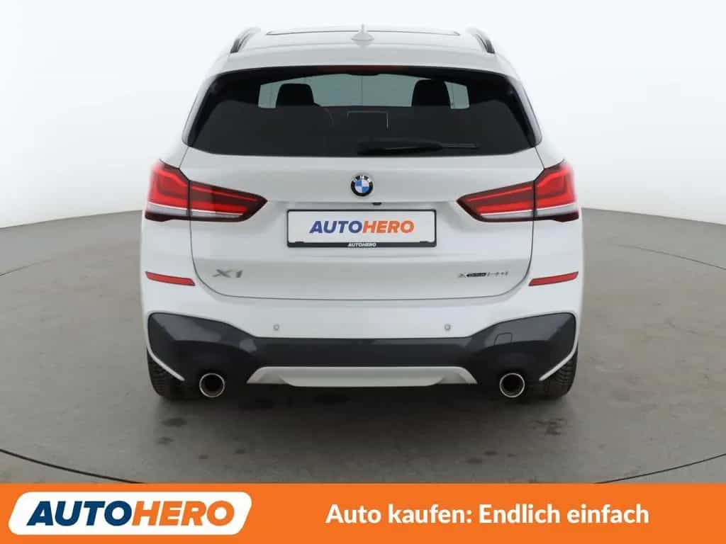 BMW X1 xDrive 20i M Sport Aut. *LED*ACC*CAM*SHZ* 07/2020-photo-4