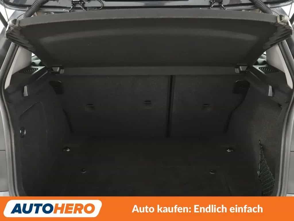 BMW 118 i Sport Line Aut.*NAVI*LED*TEMPO*PDC*SHZ* 07/2016-photo-17