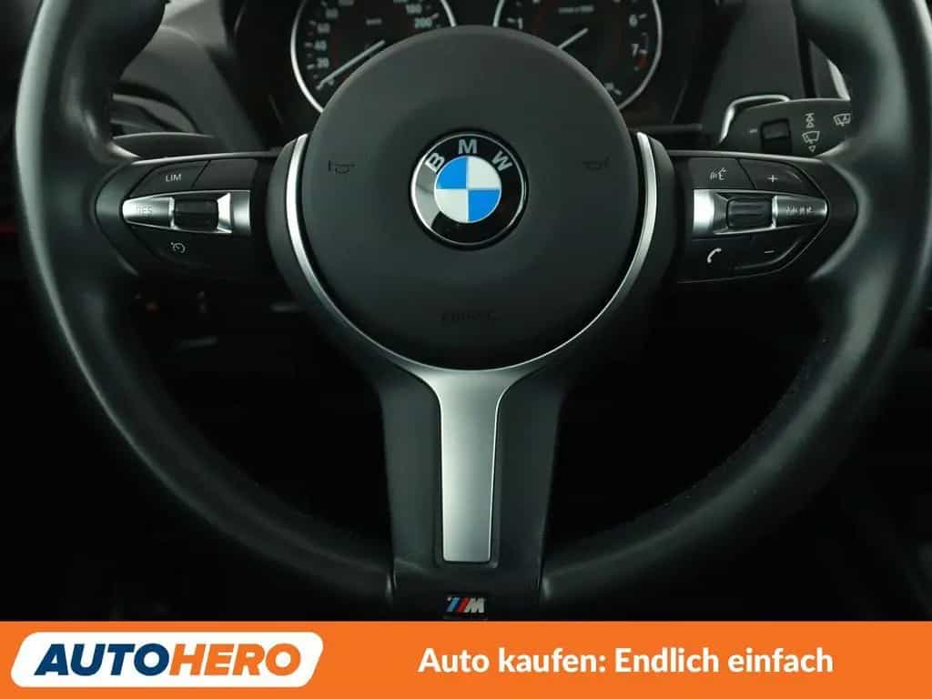 BMW 118 i Sport Line Aut.*NAVI*LED*TEMPO*PDC*SHZ* 07/2016-photo-18