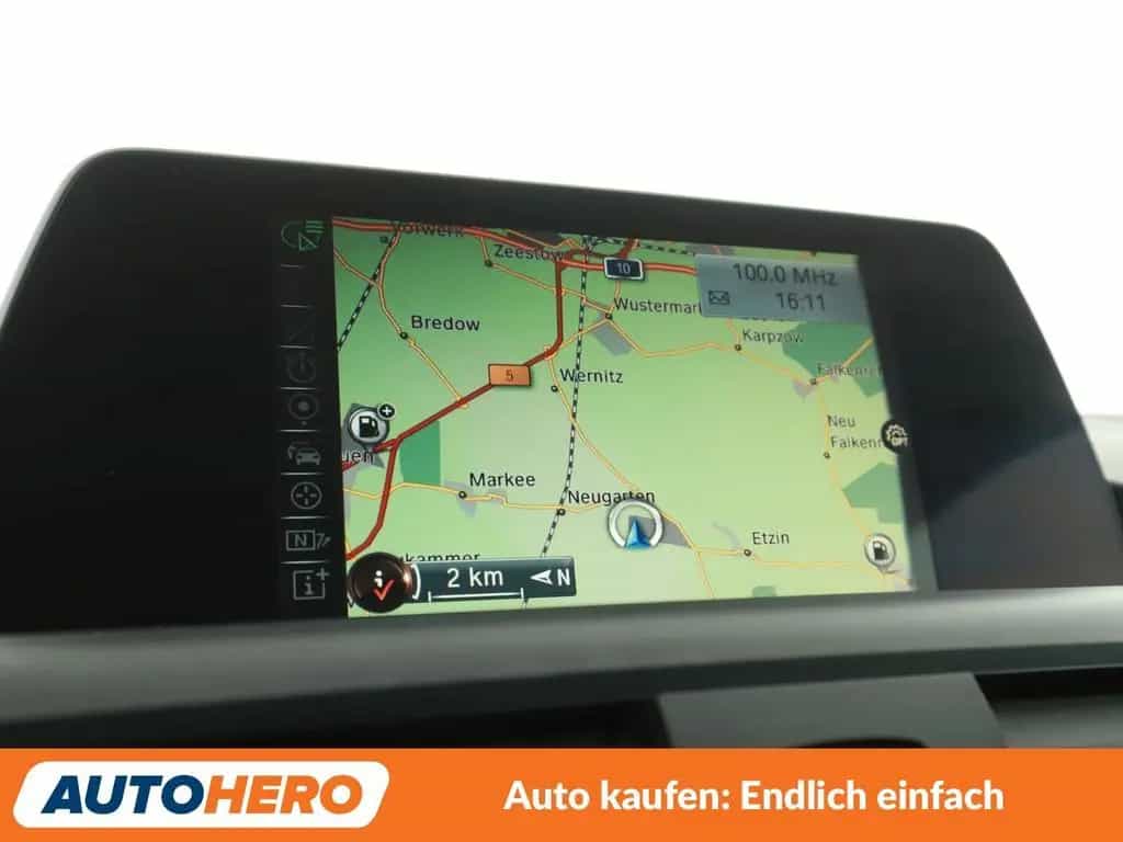 BMW 118 i Sport Line Aut.*NAVI*LED*TEMPO*PDC*SHZ* 07/2016-photo-21