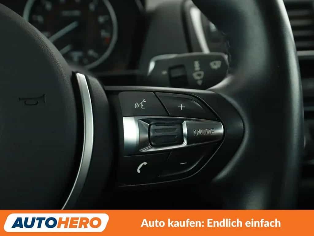 BMW 118 i Sport Line Aut.*NAVI*LED*TEMPO*PDC*SHZ* 07/2016-photo-27