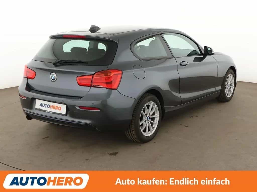 BMW 118 i Sport Line Aut.*NAVI*LED*TEMPO*PDC*SHZ* 07/2016-photo-5