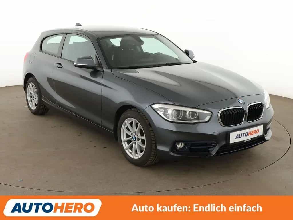 BMW 118 i Sport Line Aut.*NAVI*LED*TEMPO*PDC*SHZ* 07/2016-photo-7