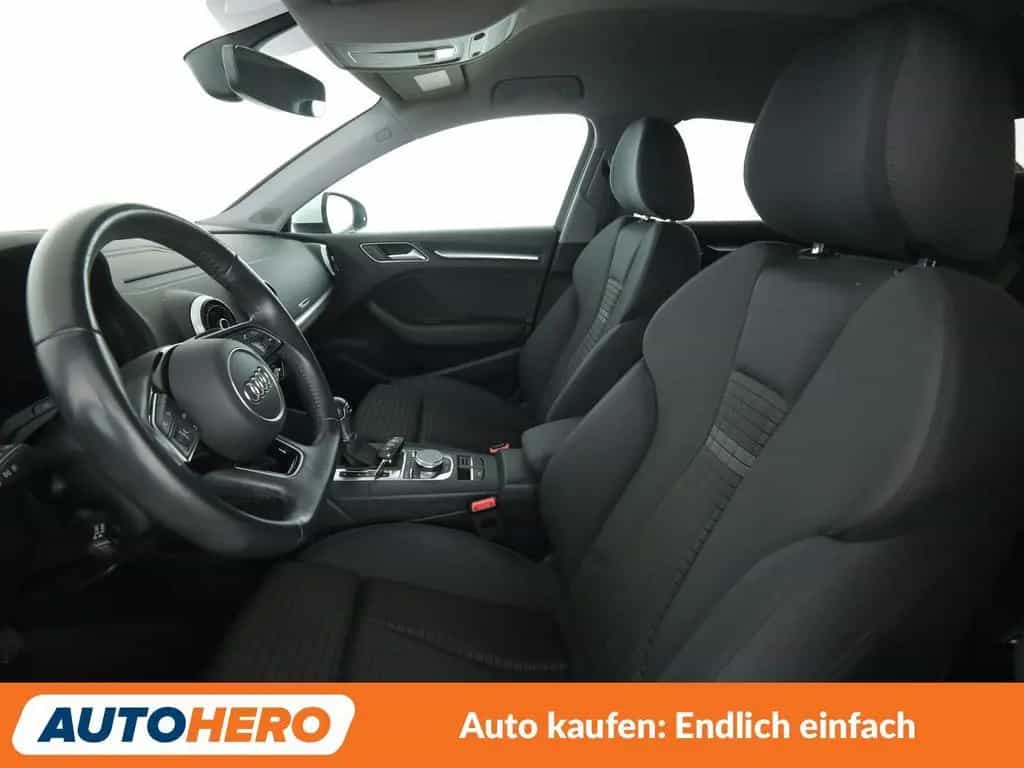 Audi A3 Limousine 1.5 TFSI ACT Sport Aut*MATRIX*SLINE 10/2017-photo-9
