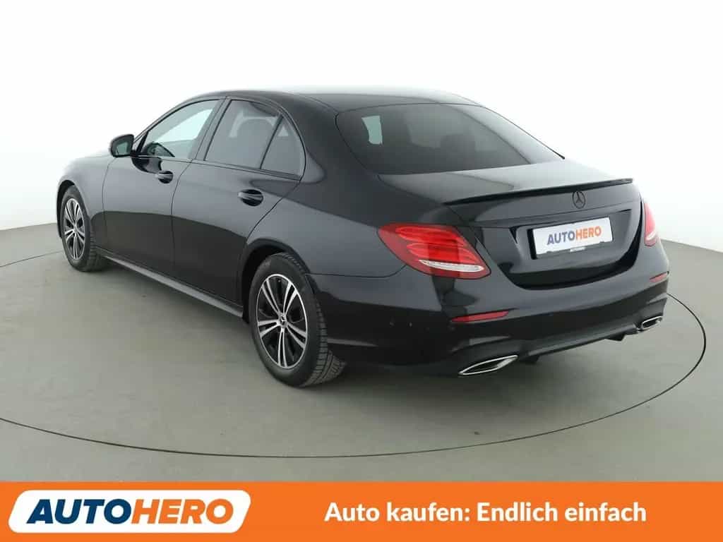 Mercedes-Benz E 200 AMG Line Aut.*NAVI*LED*TEMPO*PDC* 05/2019-photo-3