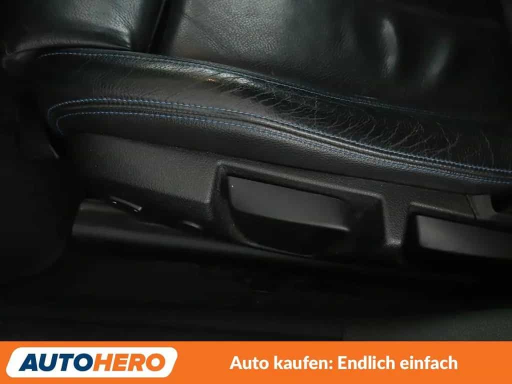 BMW 320 d M Sport Shadow Aut.*NAVI*LED*CAM*SHZ*ALU* 08/2018-photo-28