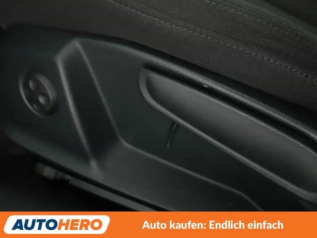 Audi A4 2.0 TDI Sport Aut.*NAVI*LED*ACC*PDC*SHZ* 06/2018-photo-29