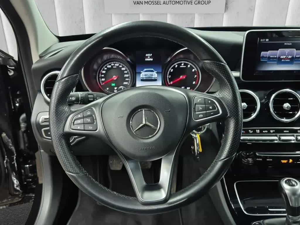 Mercedes-Benz C 180 T Avantgarde 04/2017-photo-12