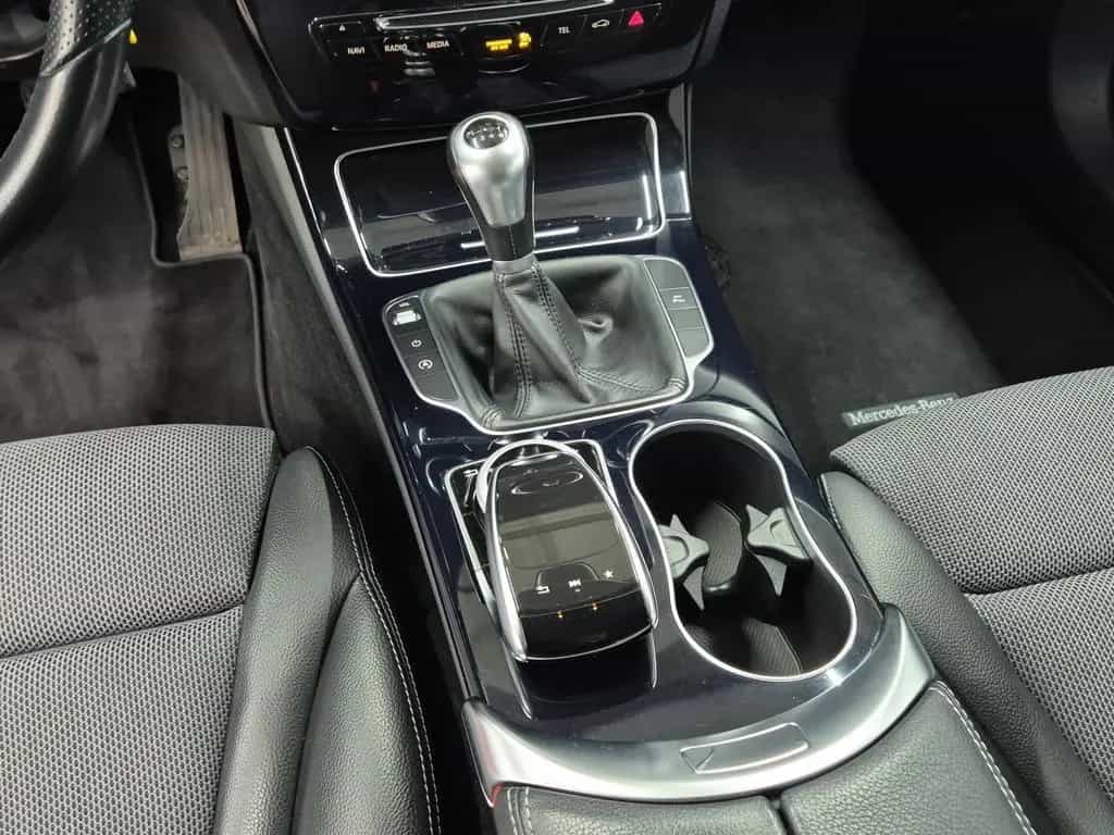 Mercedes-Benz C 180 T Avantgarde 04/2017-photo-13