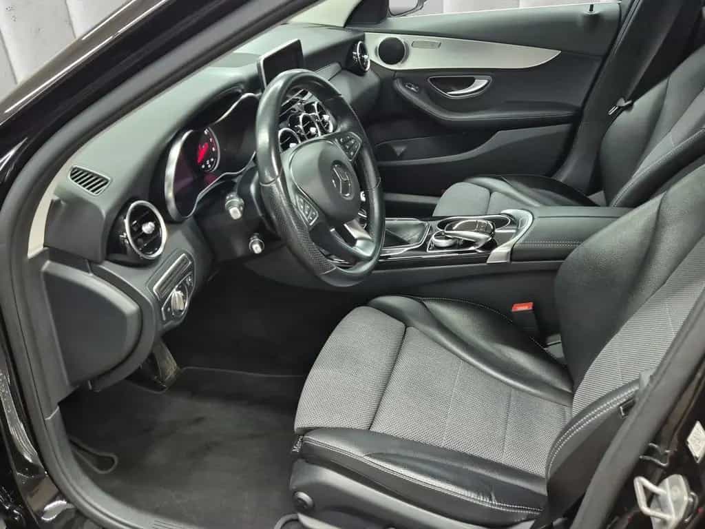 Mercedes-Benz C 180 T Avantgarde 04/2017-photo-9