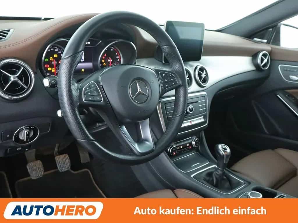 Mercedes-Benz CLA 220 Shooting Brake CLA-Klasse CLA 250 Urban*NAVI*LED*TEMPO*CAM* 04/2018-photo-10
