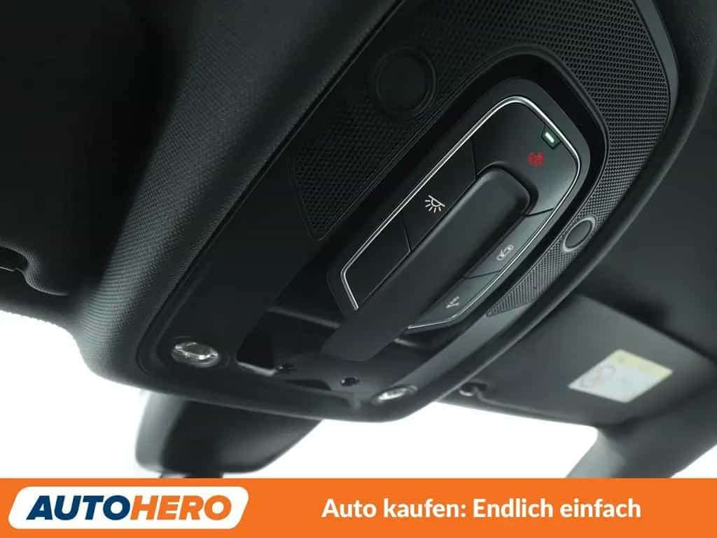 Audi A4 2.0 TFSI Design Aut.*NAVI*XENON*ACC* 05/2018-photo-31