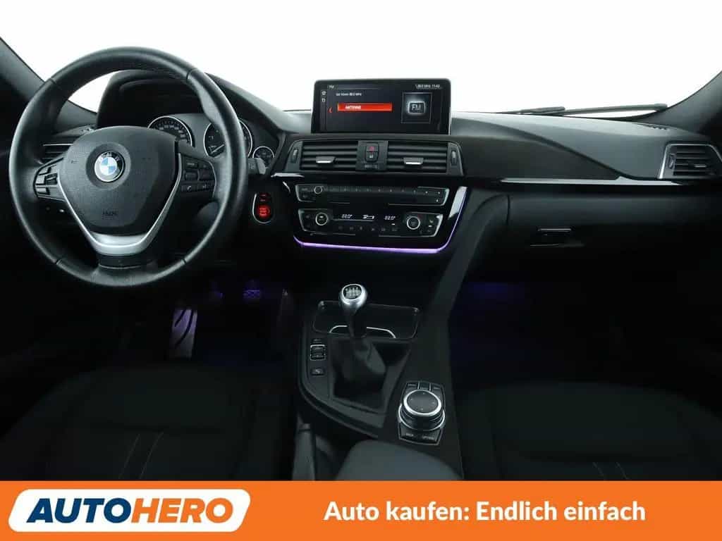 BMW 320 3er 320i Advantage*NAVI*TEMPO*CAM*PDC*SHZ*LIM* 02/2019-photo-11