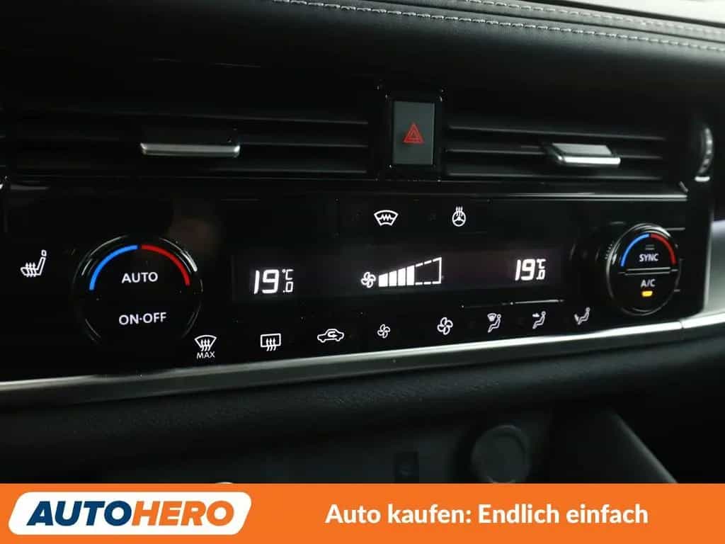 Nissan Qashqai 1.3 DIG-T Mild-Hybrid Acenta Aut*NAVI* 02/2025-photo-24
