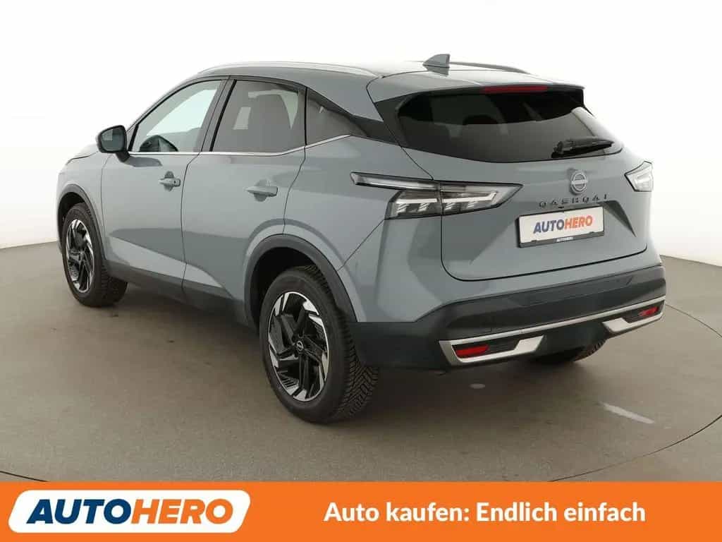 Nissan Qashqai 1.3 DIG-T Mild-Hybrid Acenta Aut*NAVI* 02/2025-photo-3