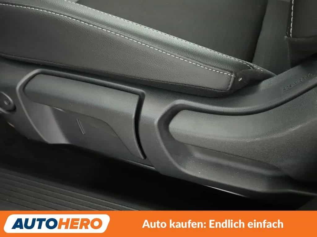 Nissan Qashqai 1.3 DIG-T Mild-Hybrid Acenta Aut*NAVI* 02/2025-photo-36