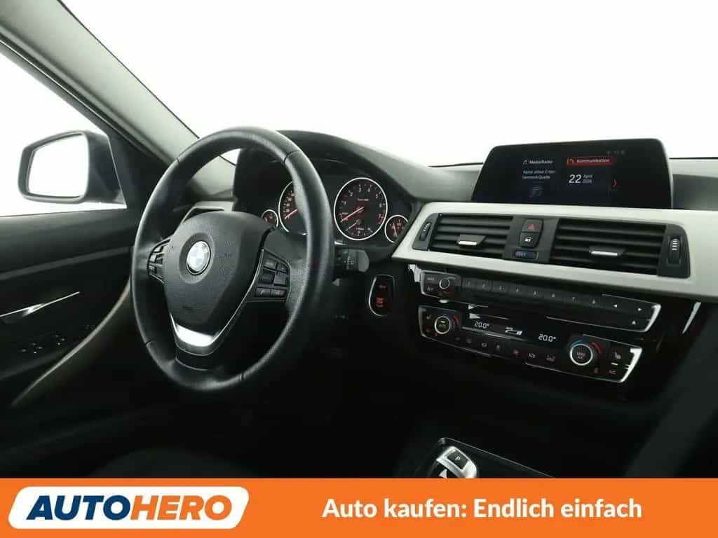 BMW 318 i Advantage Aut.*NAVI*LED*PDC*SHZ*TEMPO*ALU* 12/2017-photo-12