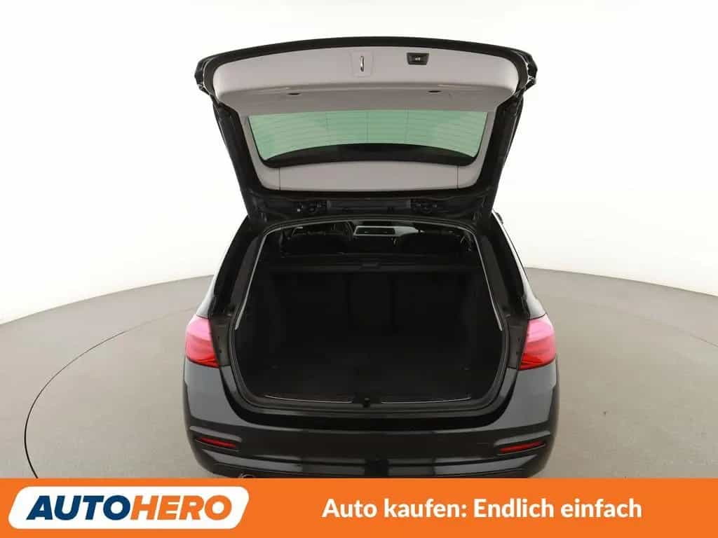BMW 318 i Advantage Aut.*NAVI*LED*PDC*SHZ*TEMPO*ALU* 12/2017-photo-16