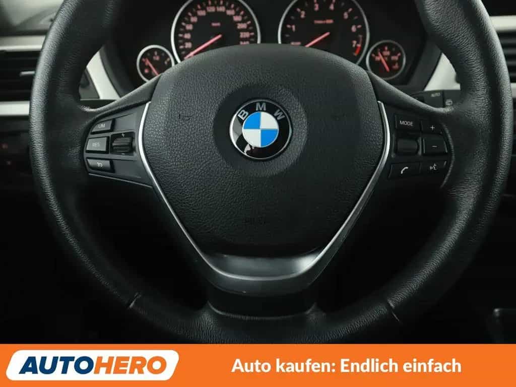 BMW 318 i Advantage Aut.*NAVI*LED*PDC*SHZ*TEMPO*ALU* 12/2017-photo-18