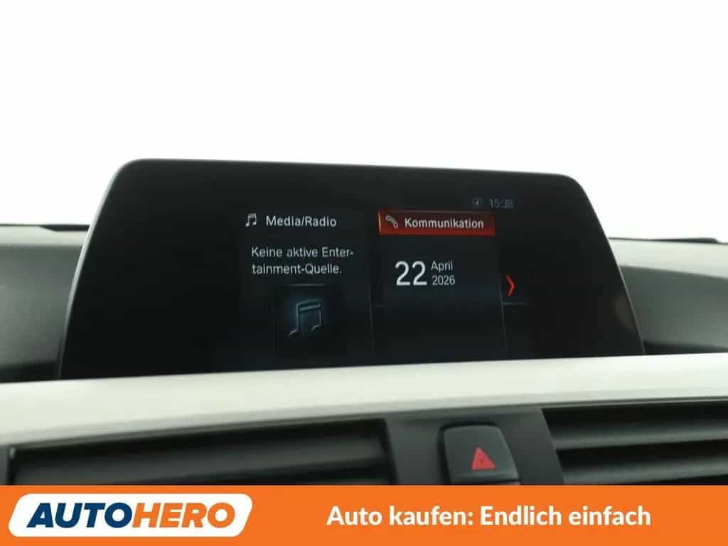 BMW 318 i Advantage Aut.*NAVI*LED*PDC*SHZ*TEMPO*ALU* 12/2017-photo-20