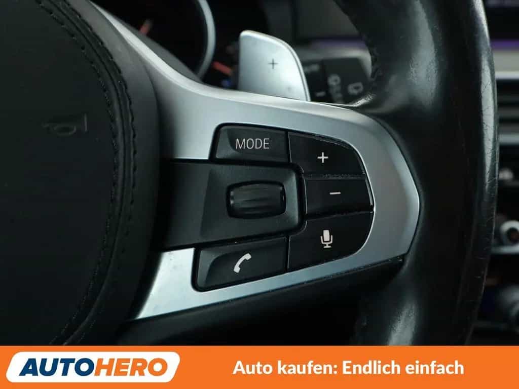 BMW 520 d xDrive M Sport Aut.*NAVI*LED*CAM*SHZ*TEMPO* 07/2018-photo-30