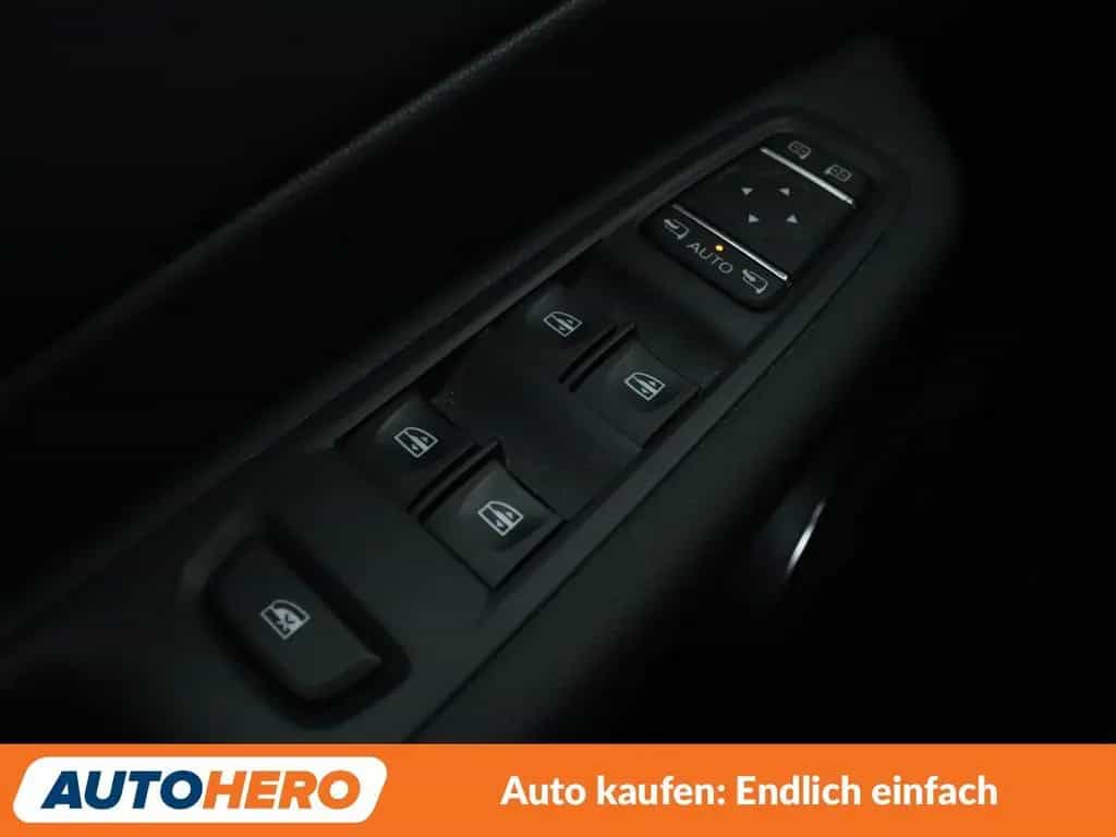 Renault Captur 1.2 TCe Energy Intens Aut.*NAVI*TEMPO*PDC 12/2018-photo-22