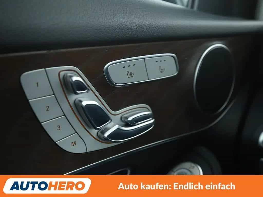 Mercedes-Benz GLC 250 GLC-Klasse GLC 250 4Matic AMG Line Aut.*NAVI*LED 06/2017-photo-25
