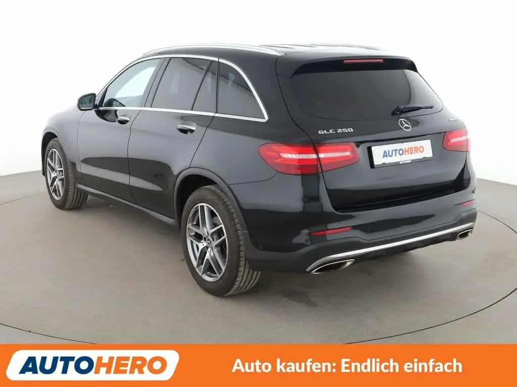 Mercedes-Benz GLC 250 GLC-Klasse GLC 250 4Matic AMG Line Aut.*NAVI*LED 06/2017-photo-3