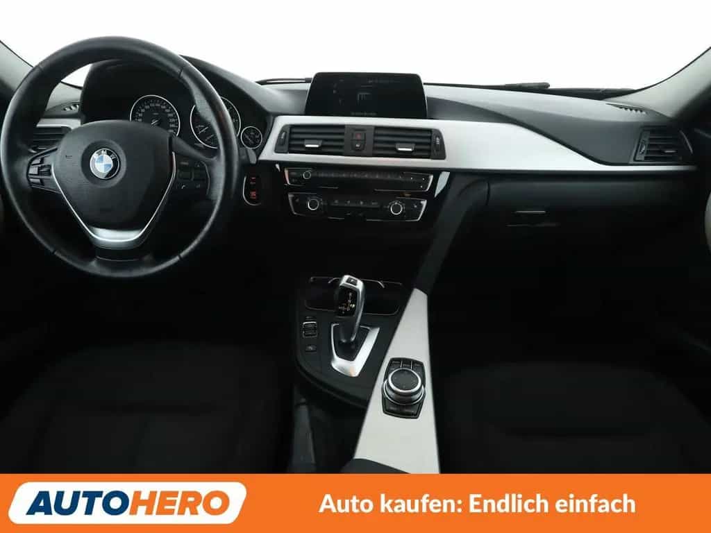BMW 318 3er 318d Advantage Aut.*NAVI*TEMPO*PDC*SHZ*LIM* 03/2018-photo-11
