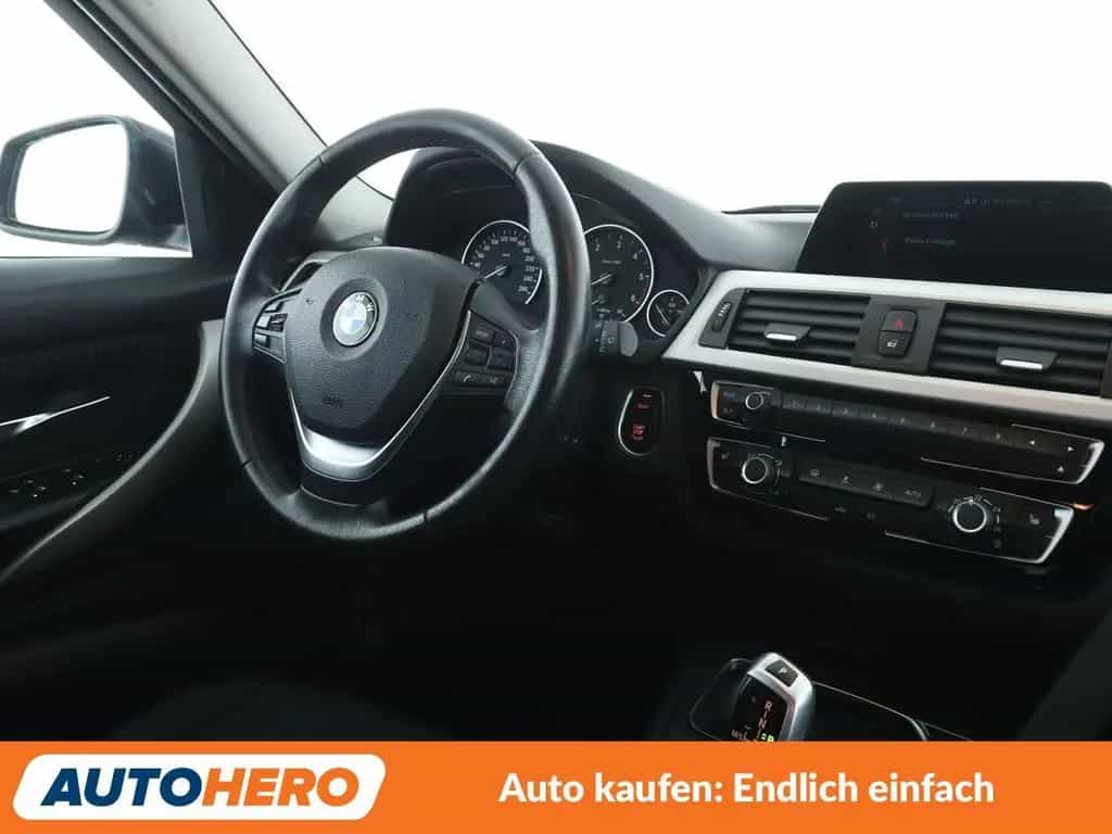 BMW 318 3er 318d Advantage Aut.*NAVI*TEMPO*PDC*SHZ*LIM* 03/2018-photo-12
